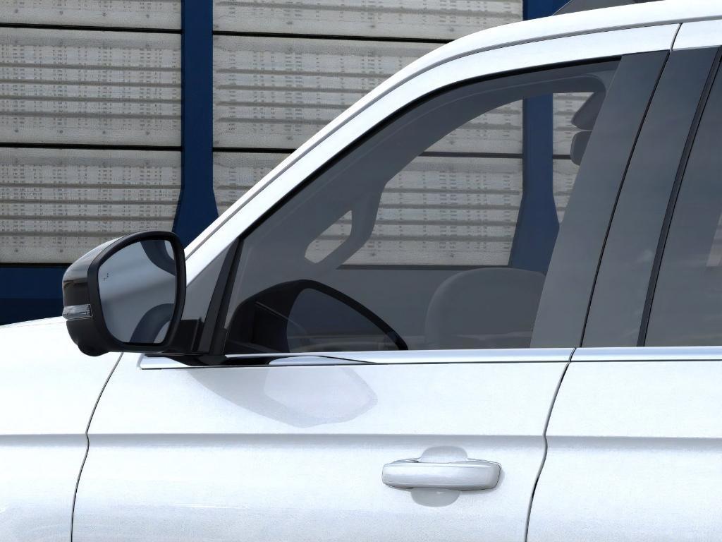 new 2025 Ford Expedition car, priced at $76,875