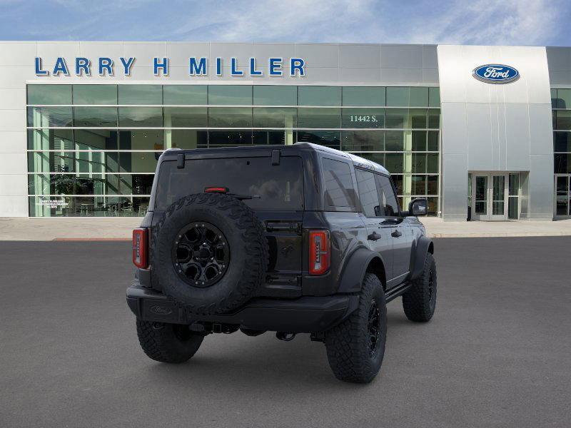 new 2025 Ford Bronco car, priced at $65,182