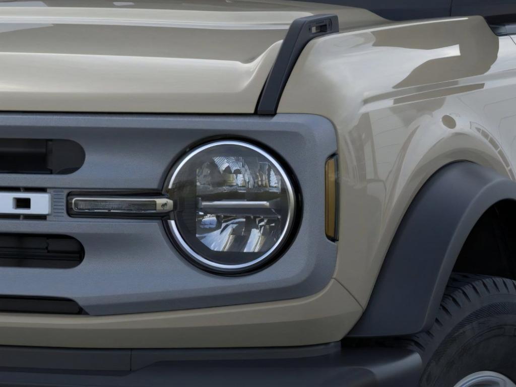 new 2025 Ford Bronco car, priced at $43,758