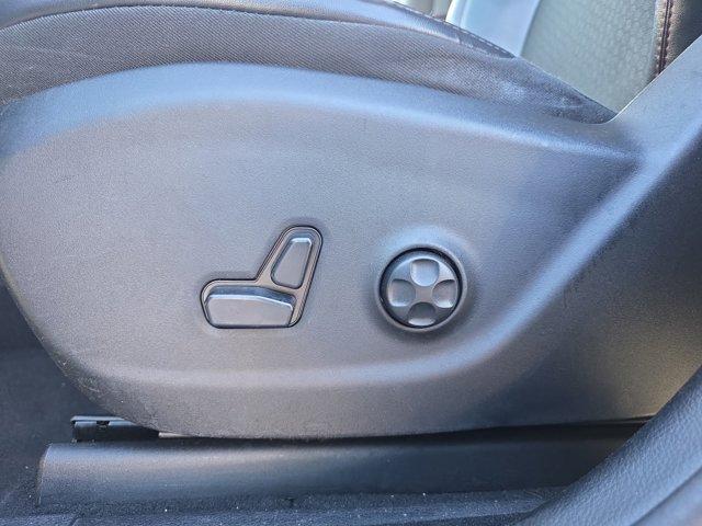 used 2019 Jeep Cherokee car, priced at $16,221