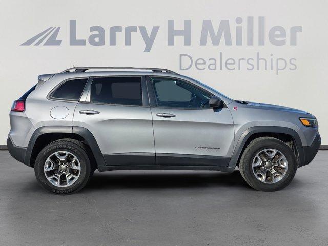 used 2019 Jeep Cherokee car, priced at $16,221