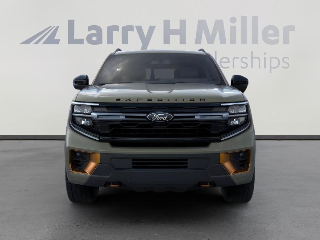 new 2025 Ford Expedition car, priced at $80,474