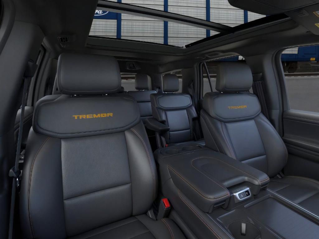 new 2025 Ford Expedition car, priced at $80,474