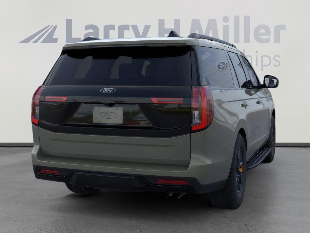 new 2025 Ford Expedition car, priced at $80,474