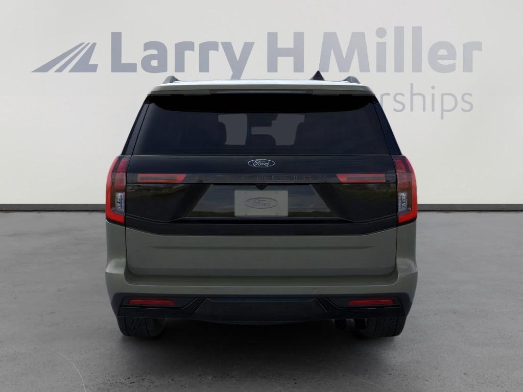 new 2025 Ford Expedition car, priced at $80,474