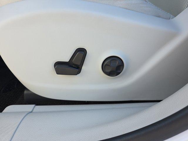 used 2019 Jeep Cherokee car, priced at $22,046