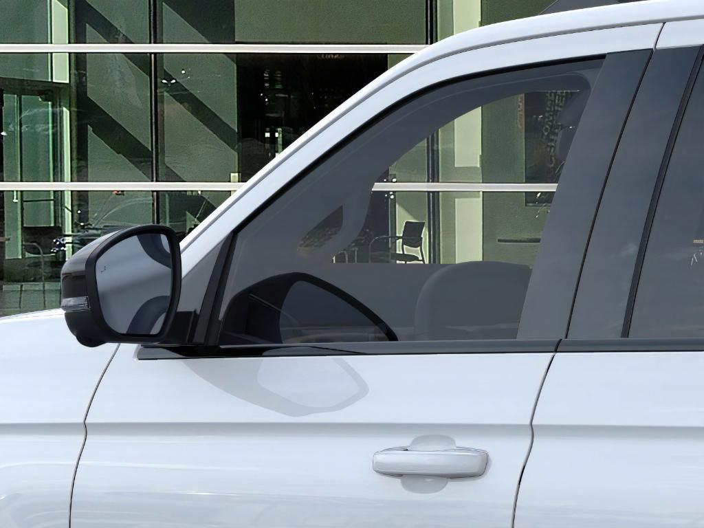 new 2025 Ford Expedition car, priced at $77,597