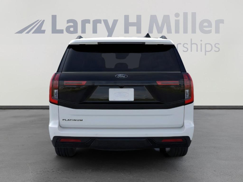 new 2025 Ford Expedition car, priced at $77,597