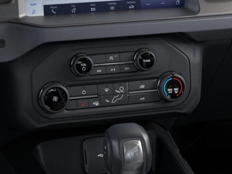 new 2025 Ford Bronco car, priced at $39,482