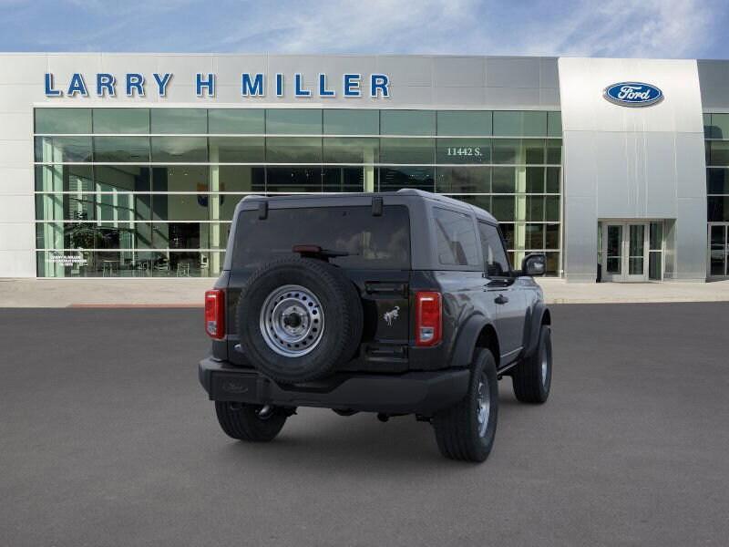 new 2025 Ford Bronco car, priced at $39,482