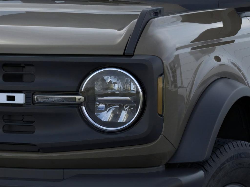 new 2025 Ford Bronco car, priced at $39,722