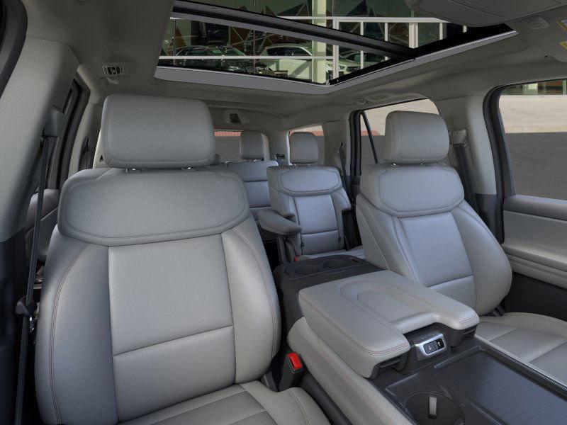 new 2025 Ford Expedition car, priced at $70,194