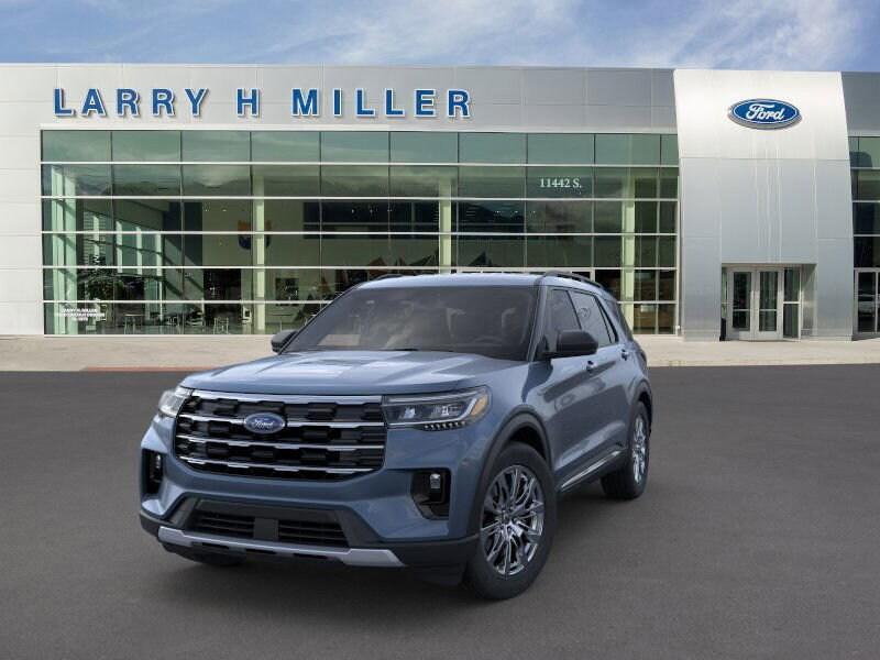 new 2025 Ford Explorer car, priced at $47,700