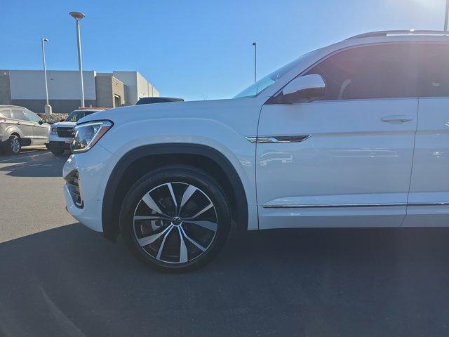 used 2024 Volkswagen Atlas car, priced at $36,847