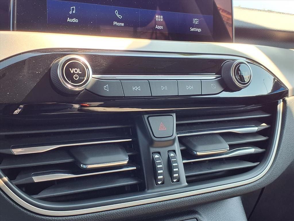 used 2022 Ford Escape car, priced at $19,998