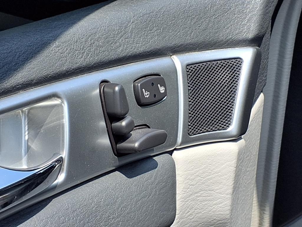 used 2008 Chrysler Pacifica car, priced at $6,888