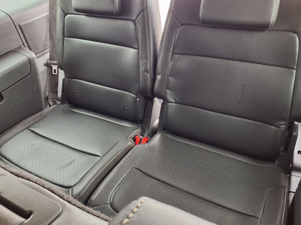 used 2011 Ford Flex car, priced at $4,995