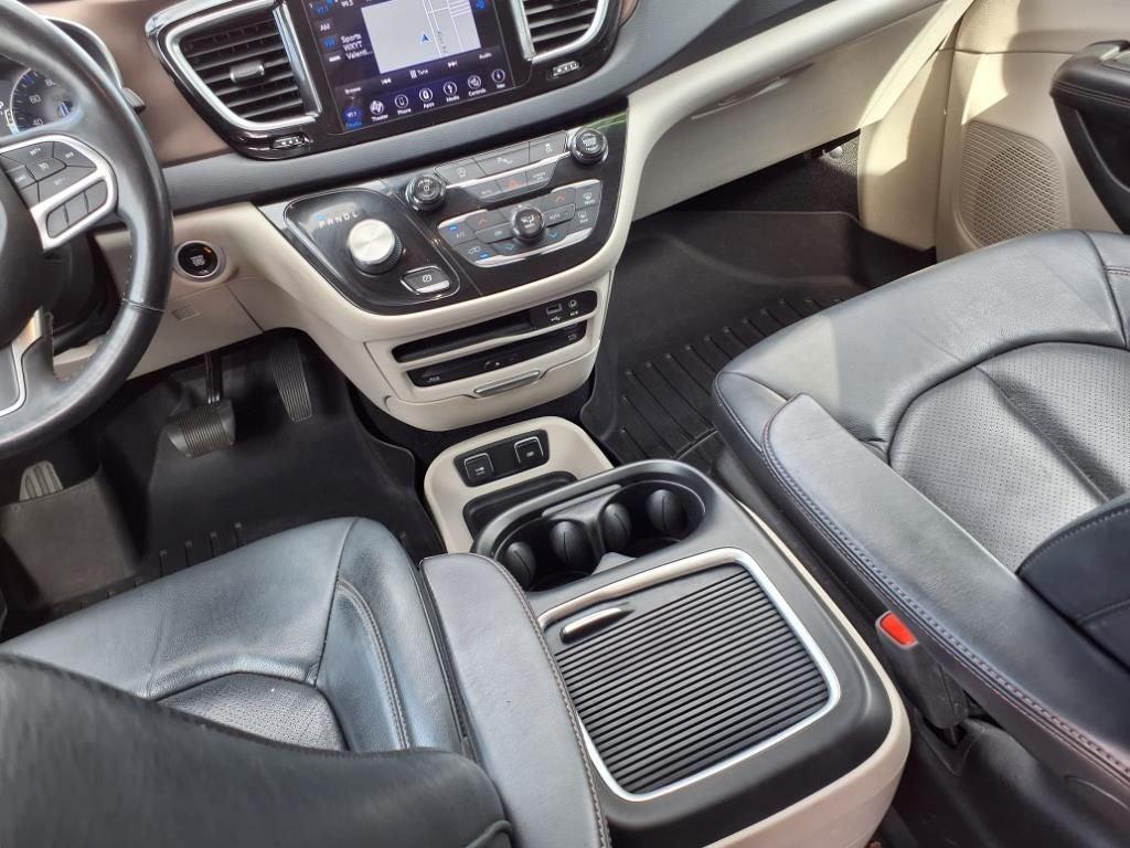 used 2018 Chrysler Pacifica car, priced at $12,488