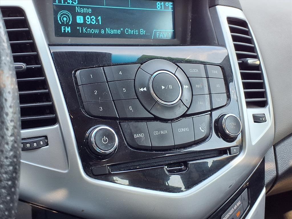 used 2015 Chevrolet Cruze car, priced at $2,999