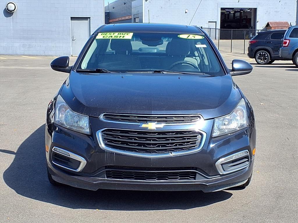 used 2015 Chevrolet Cruze car, priced at $2,999
