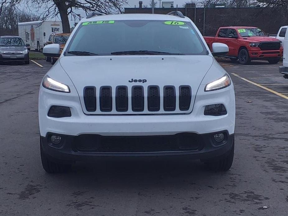 used 2016 Jeep Cherokee car, priced at $11,888