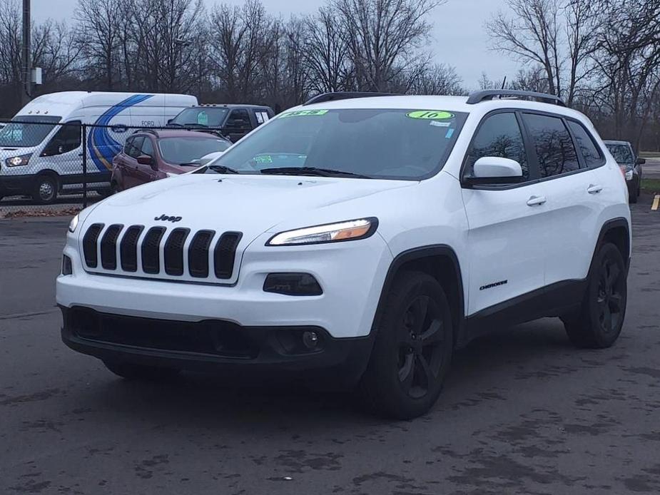 used 2016 Jeep Cherokee car, priced at $11,888