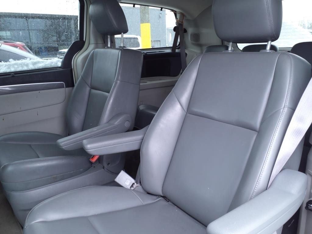 used 2010 Volkswagen Routan car, priced at $7,288