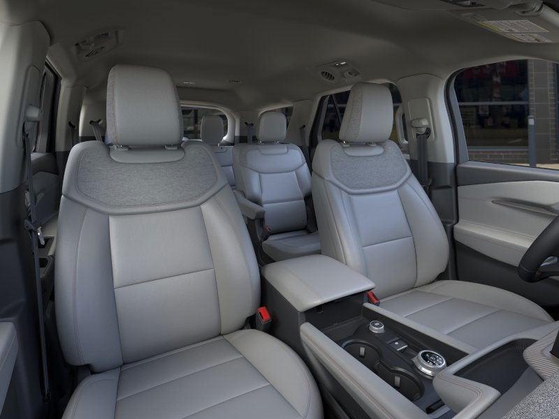 new 2025 Ford Explorer car, priced at $45,576