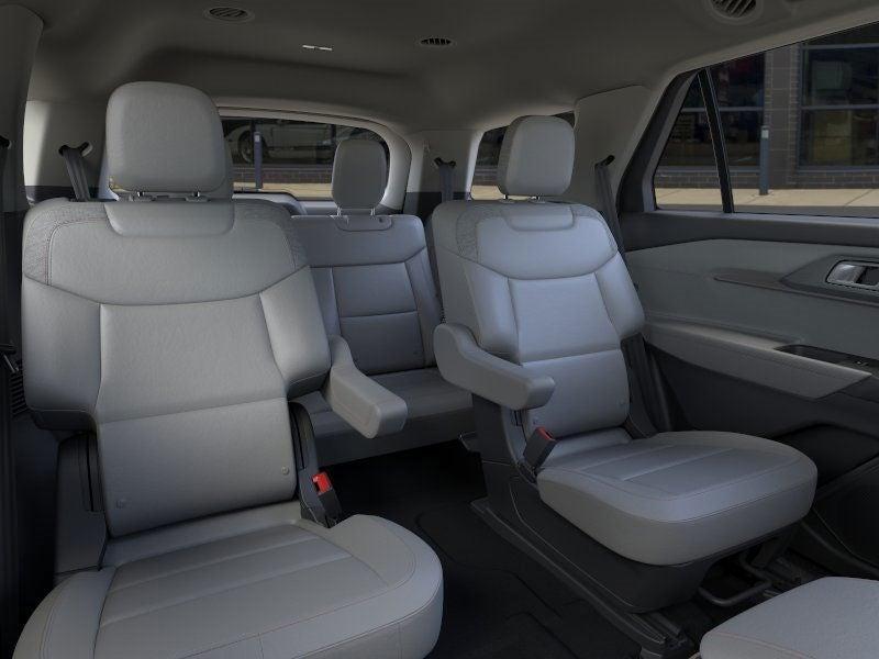 new 2025 Ford Explorer car, priced at $45,576