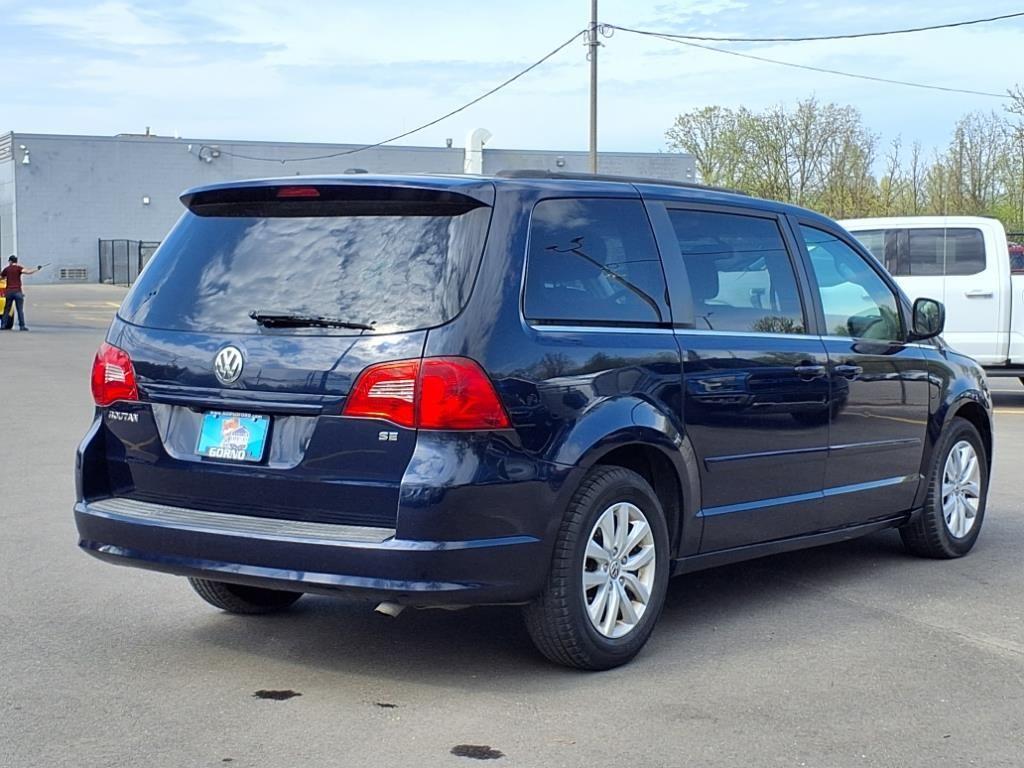 used 2014 Volkswagen Routan car, priced at $6,995