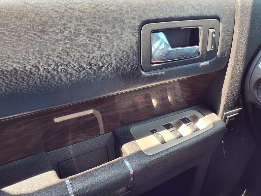 used 2011 Ford Flex car, priced at $5,495