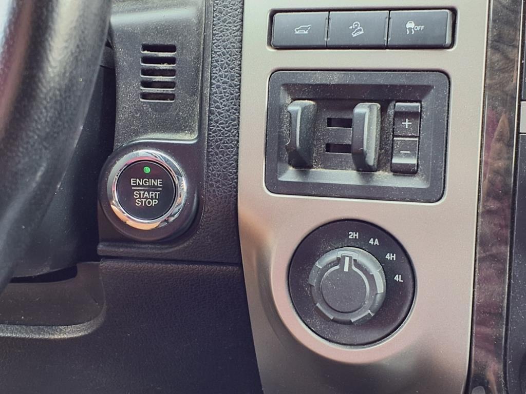 used 2015 Ford Expedition car, priced at $14,988