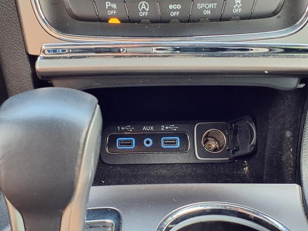 used 2018 Jeep Grand Cherokee car, priced at $15,888