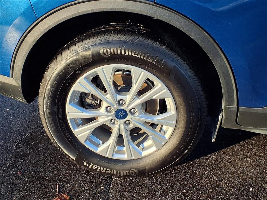 used 2023 Ford Escape car, priced at $22,188