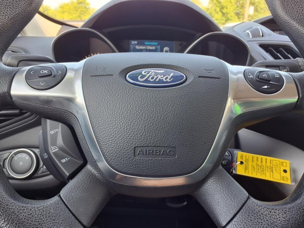 used 2015 Ford Escape car, priced at $9,998