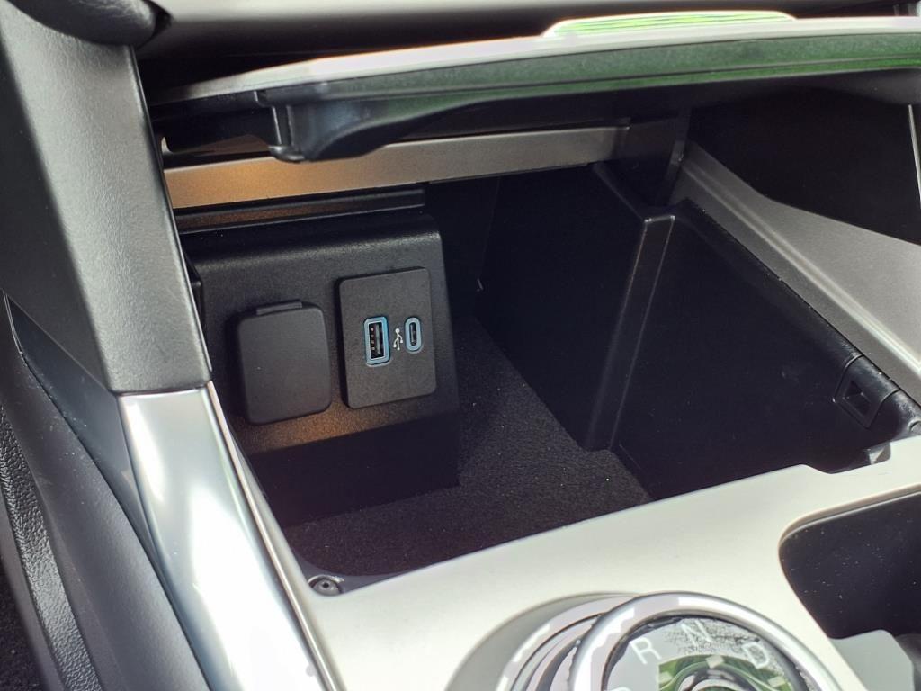 used 2023 Ford Explorer car