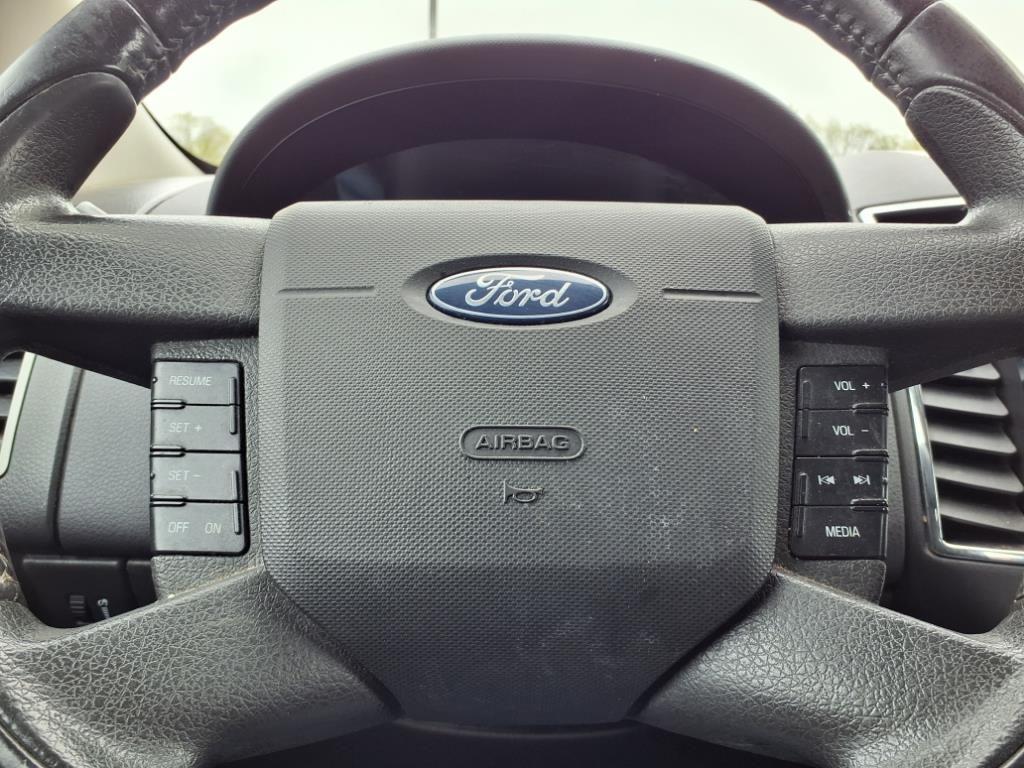 used 2007 Ford Edge car, priced at $2,895