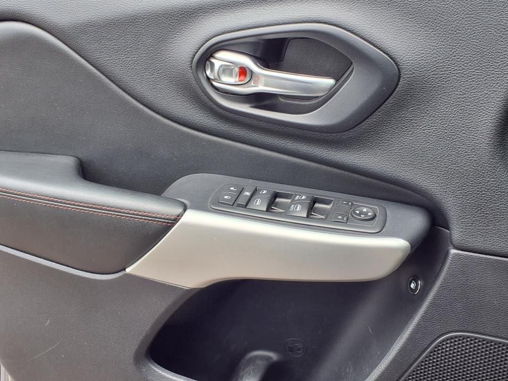 used 2017 Jeep Cherokee car, priced at $14,888