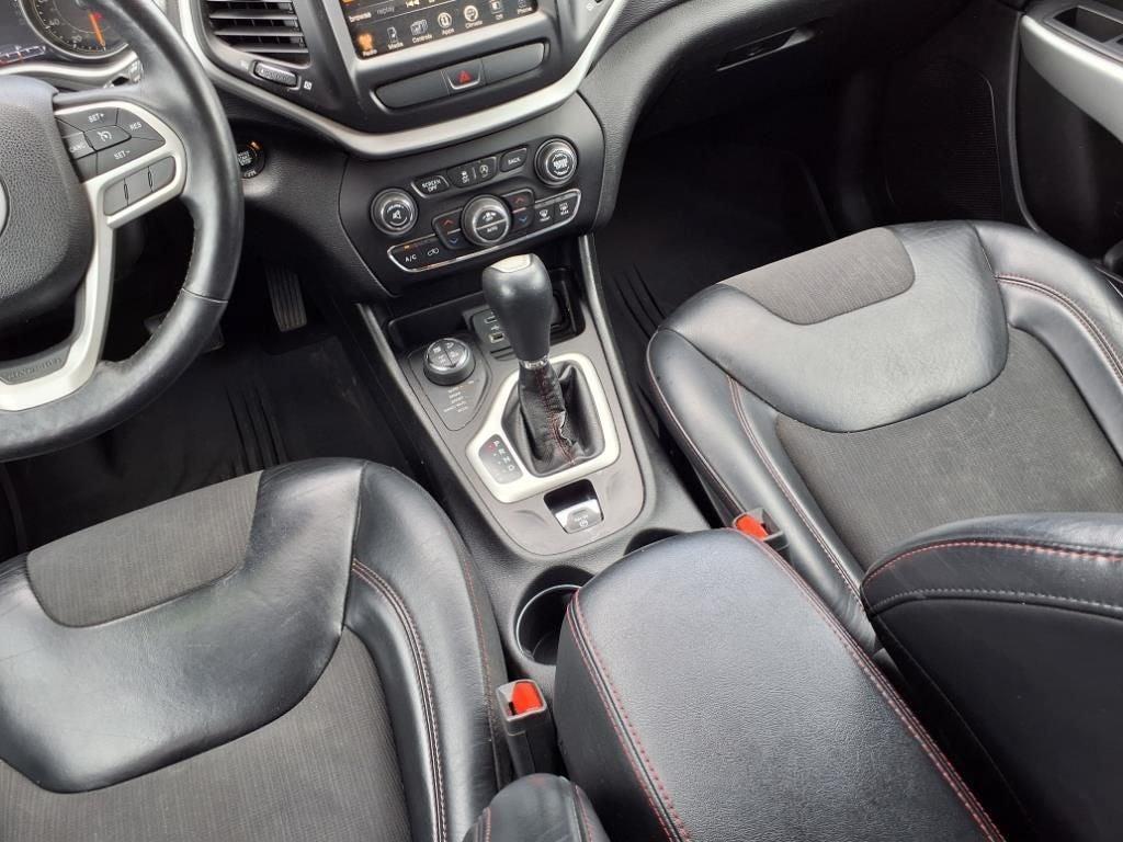 used 2017 Jeep Cherokee car, priced at $14,888