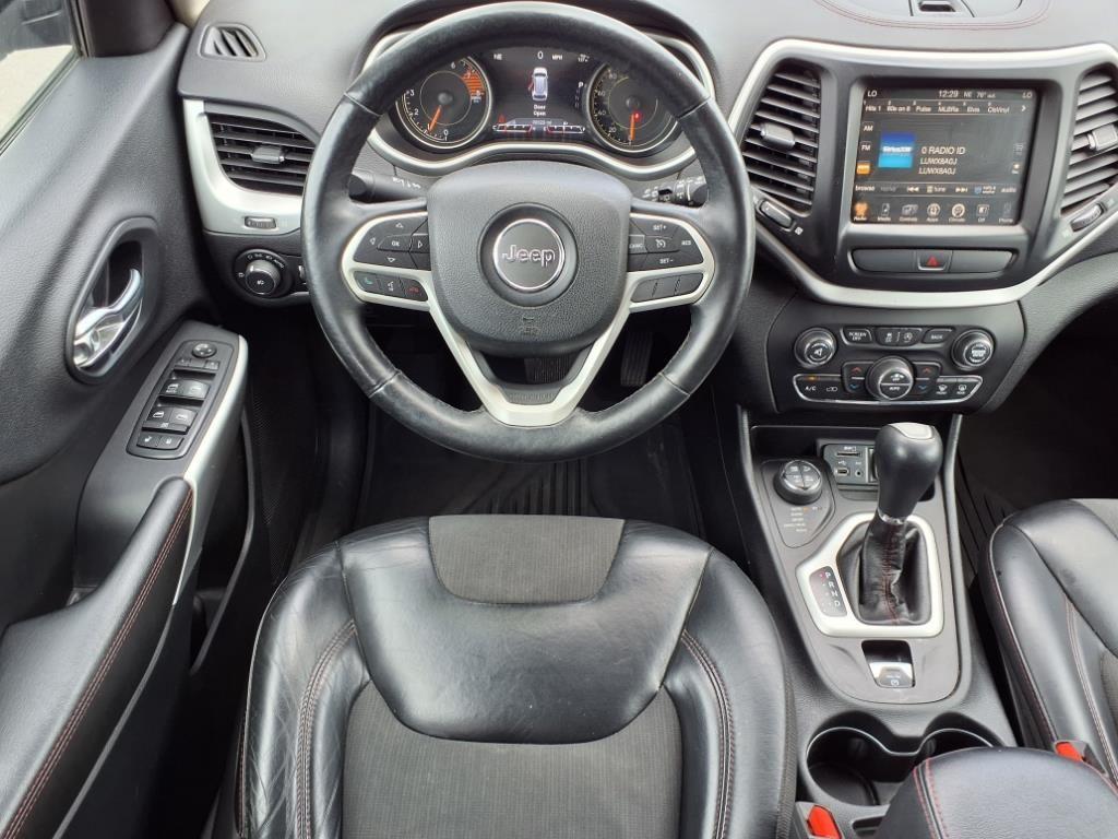 used 2017 Jeep Cherokee car, priced at $14,888
