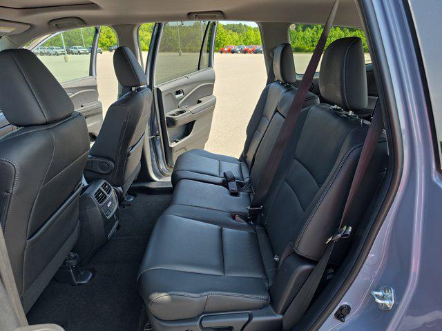 used 2022 Honda Pilot car, priced at $33,749