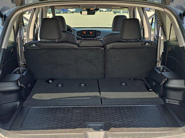 used 2022 Honda Pilot car, priced at $33,749