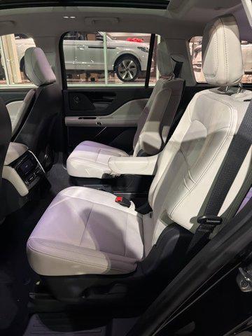 used 2025 Lincoln Aviator car, priced at $59,599