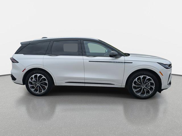 new 2025 Lincoln Nautilus car, priced at $67,480