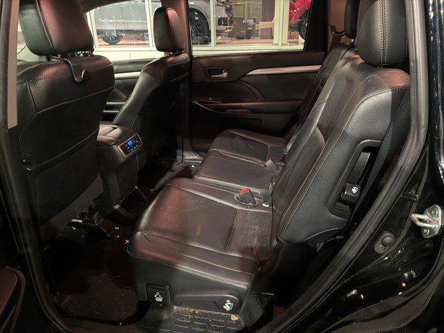 used 2019 Toyota Highlander car, priced at $20,498