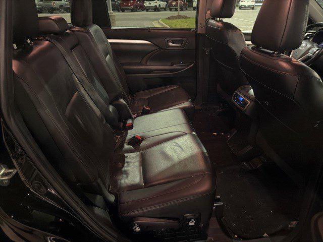 used 2019 Toyota Highlander car, priced at $20,498