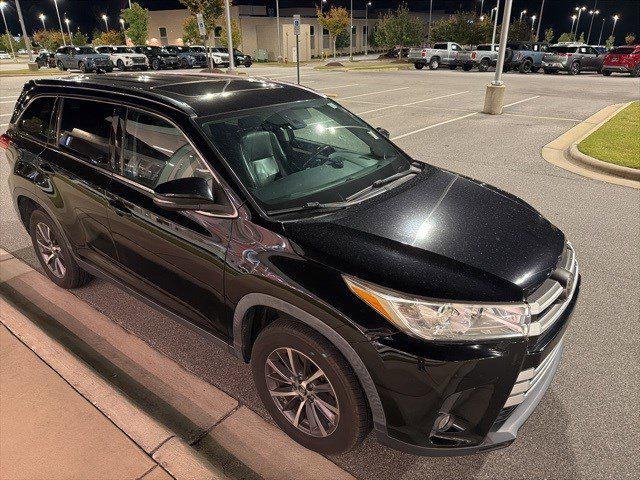 used 2019 Toyota Highlander car, priced at $20,498