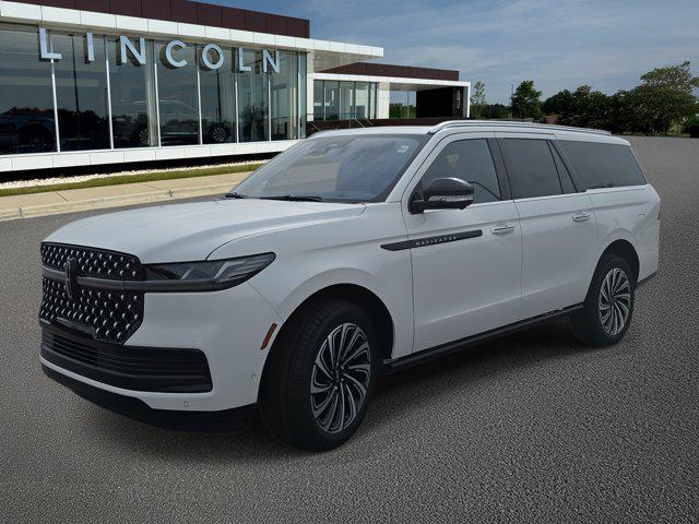 new 2025 Lincoln Navigator car, priced at $123,340