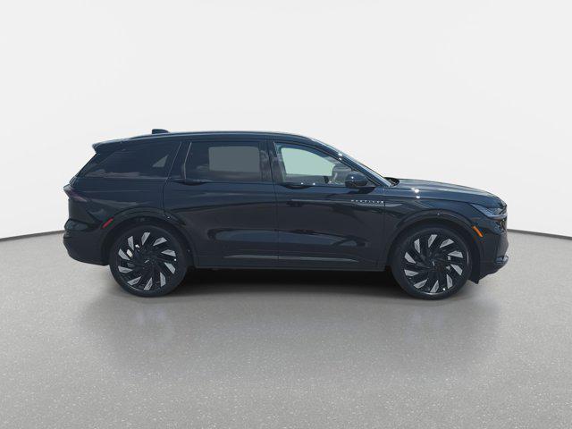 new 2025 Lincoln Nautilus car, priced at $67,705