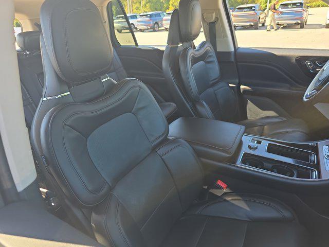 used 2023 Lincoln Aviator car, priced at $48,871